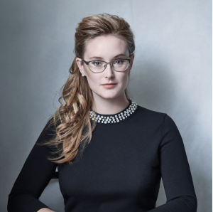 Sarah Headshot